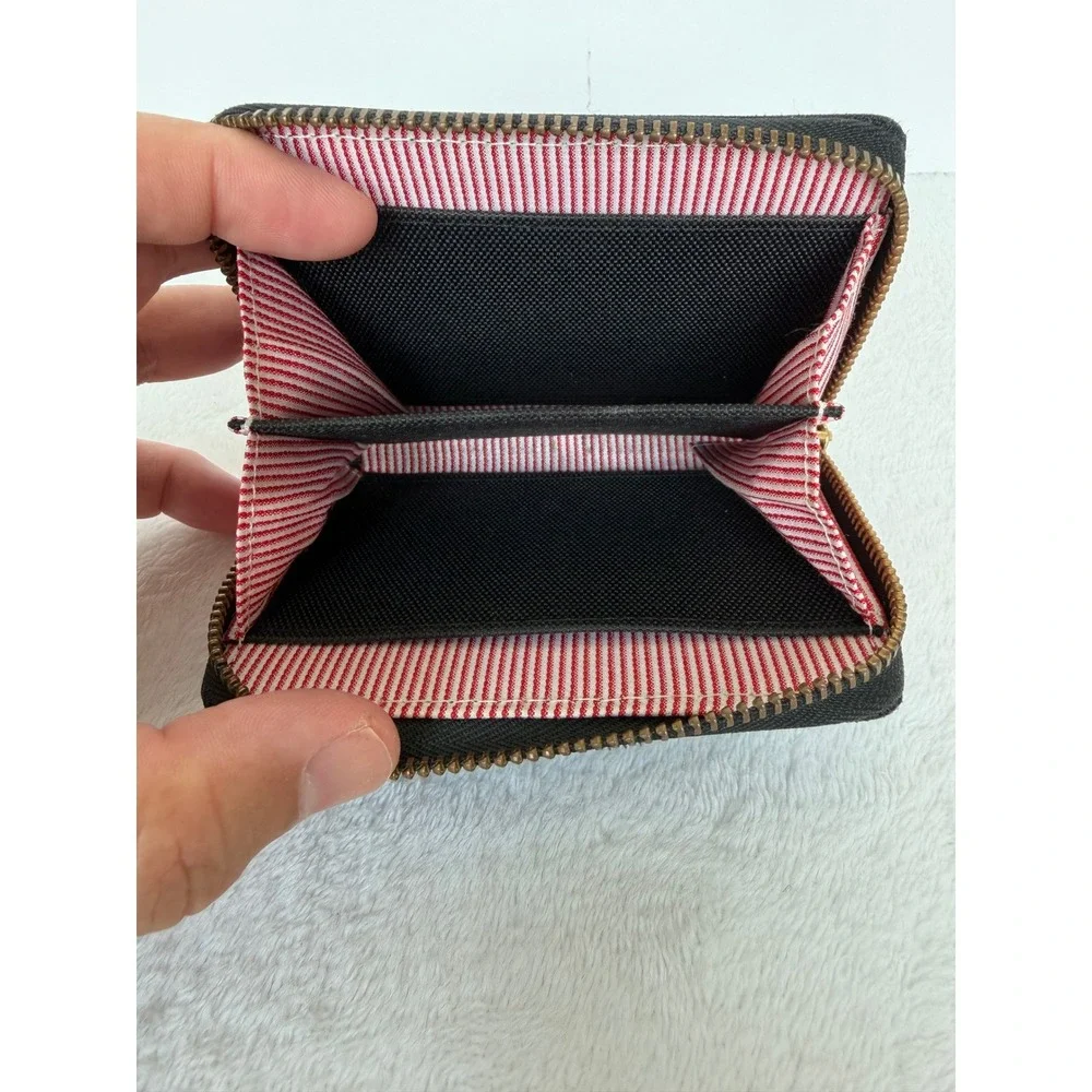 Herschel Supply Co Tyler Zip Wallet Black Canvas Accordion Card Case Unisex